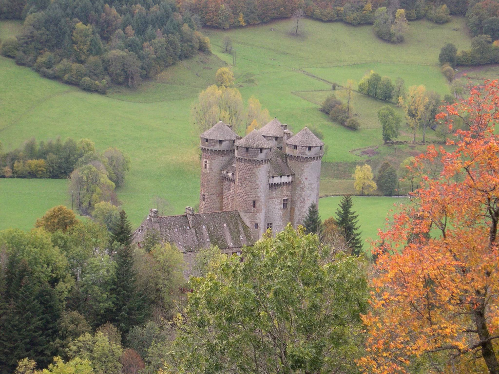 Le donjon du château d’Anjony