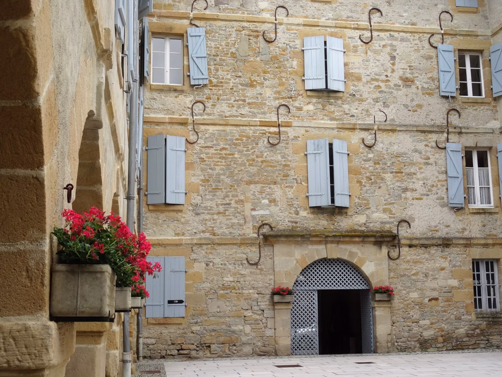 L’arsenal du XVIIe siècle de Navarrenx