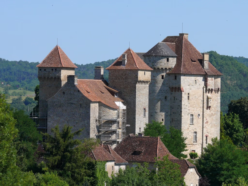Les châteaux de Plas et de Saint-Hilaire, à Curemonte