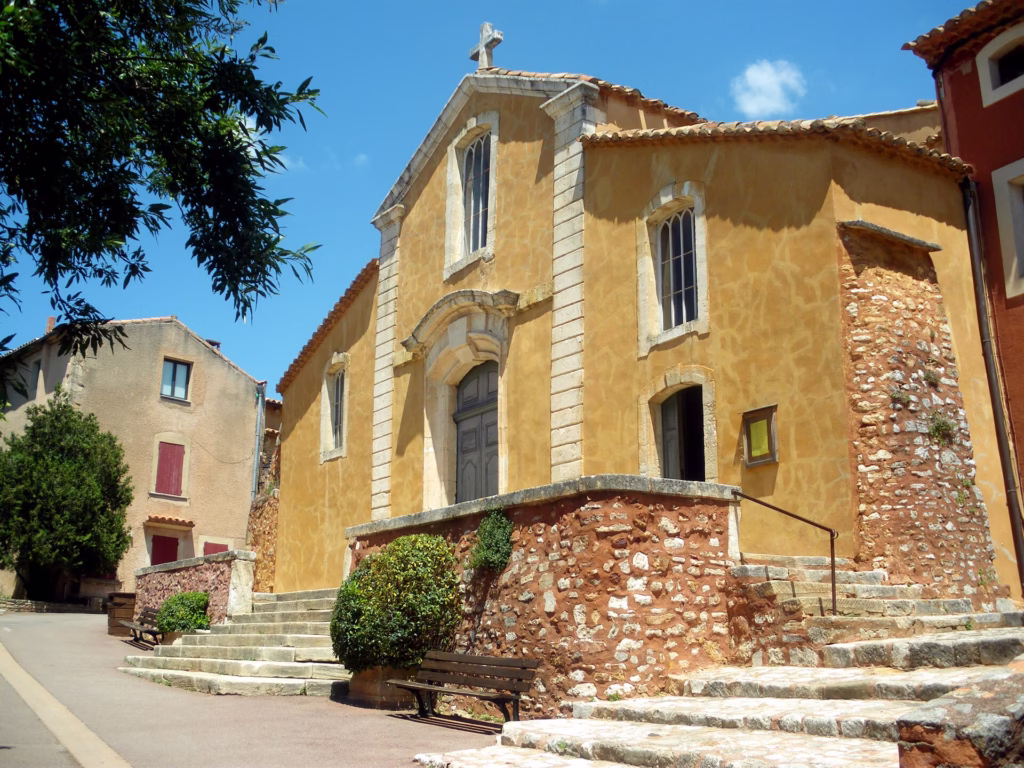 L'église Saint-Michel de Roussillon