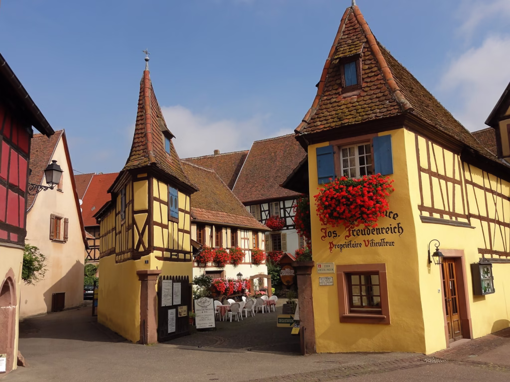 Cour à colombages à Eguisheim