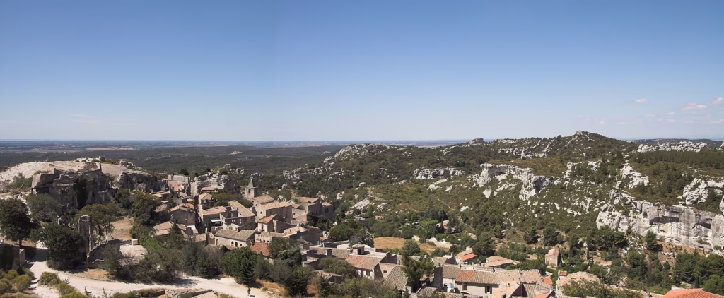 La cité perchée des Baux-de-Provence dans les Alpilles