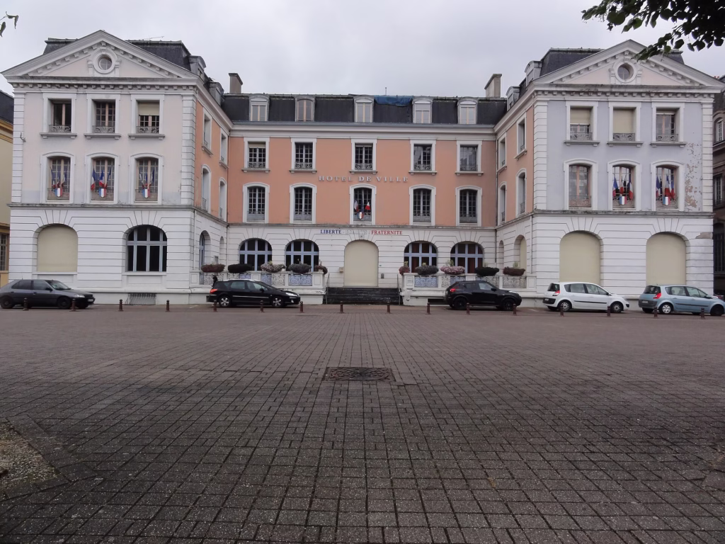 L’hôtel de ville de Longwy-Haut, sur la place Darche