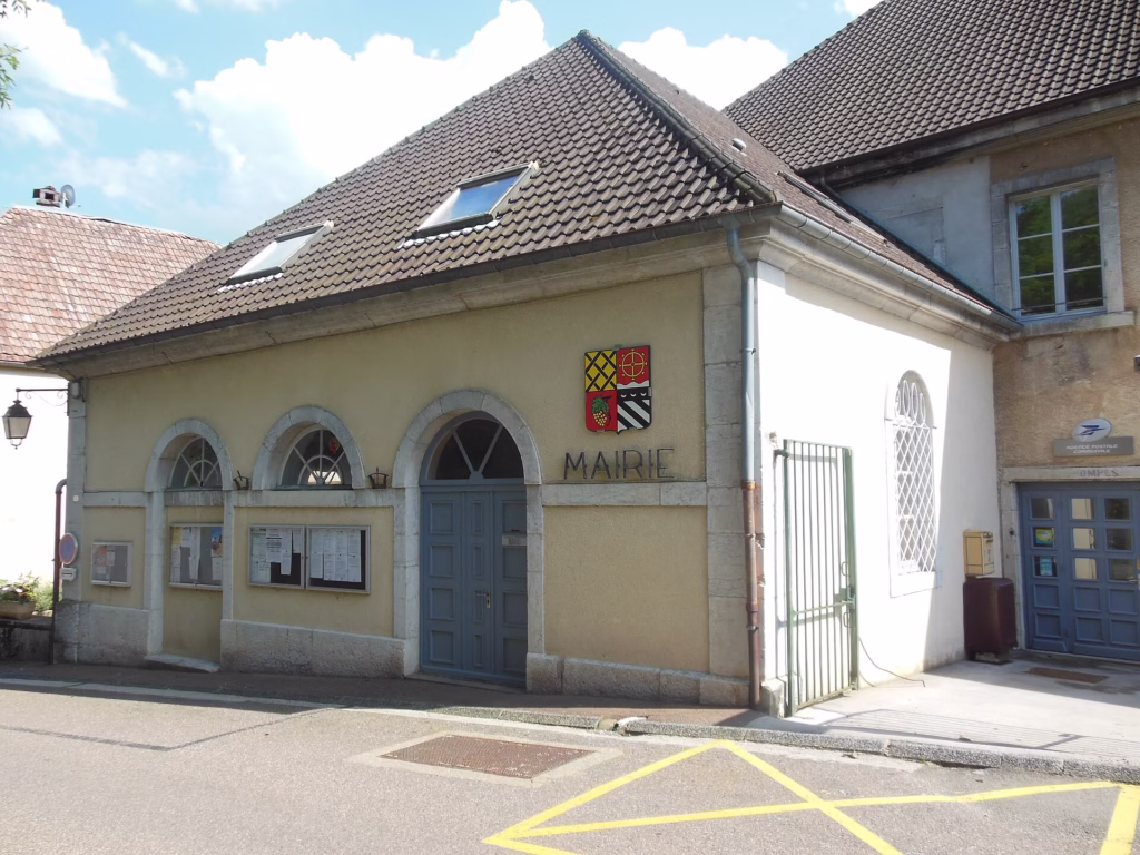 La mairie de Lods