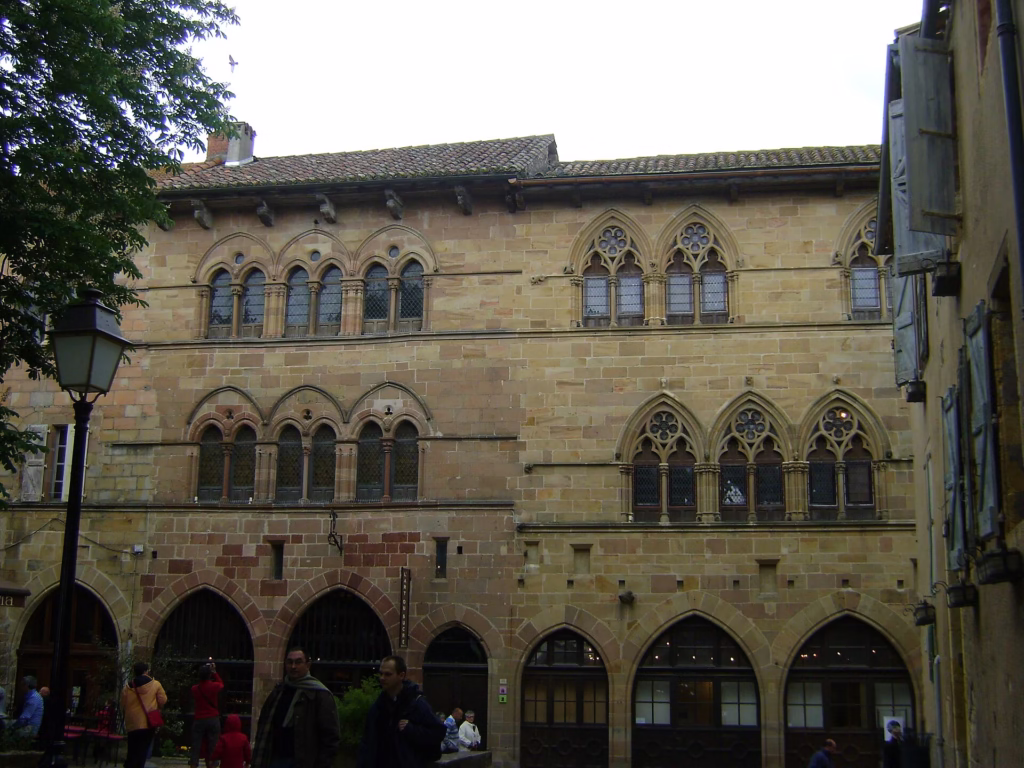 La maison du Grand Fauconnier, façade gothique de Cordes-sur-Ciel