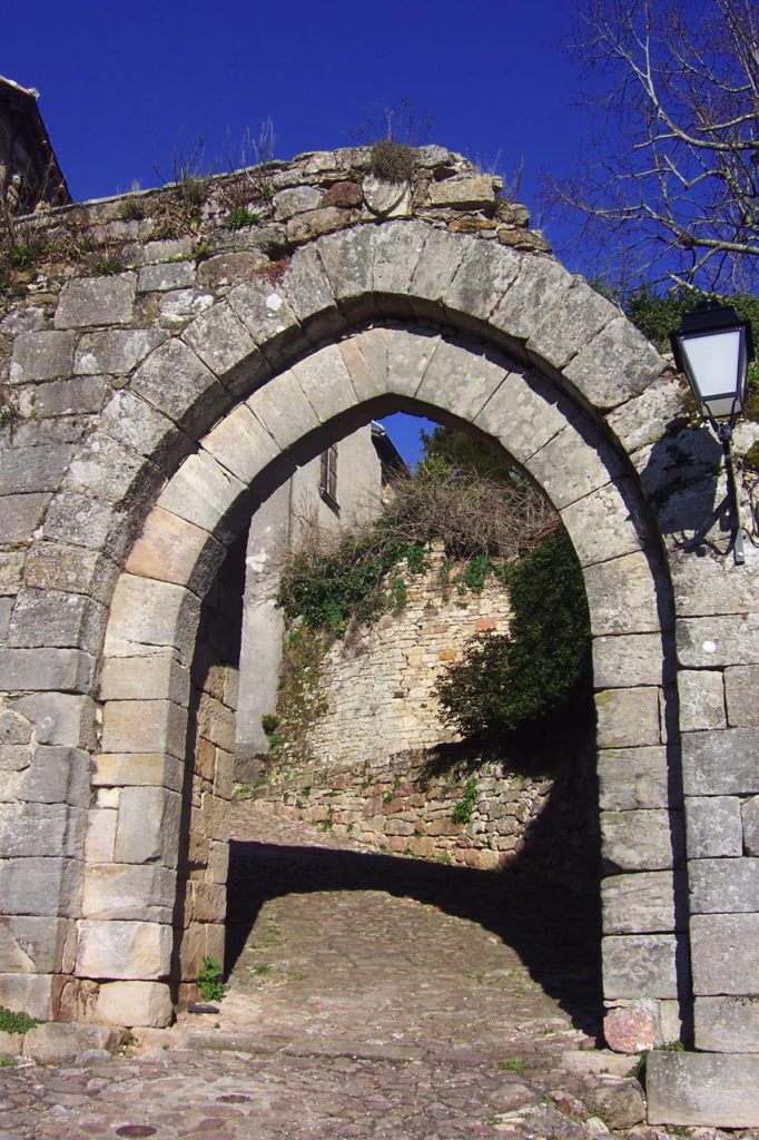 Porte fortifiée médiévale de Capdenac-le-Haut