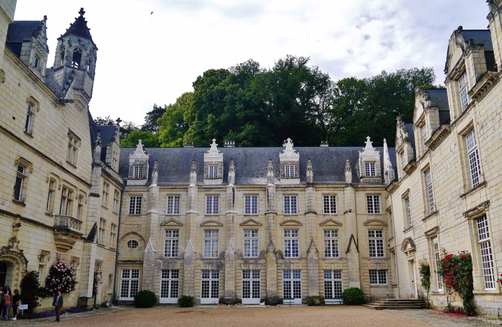 La cour d’honneur du château d’Ussé