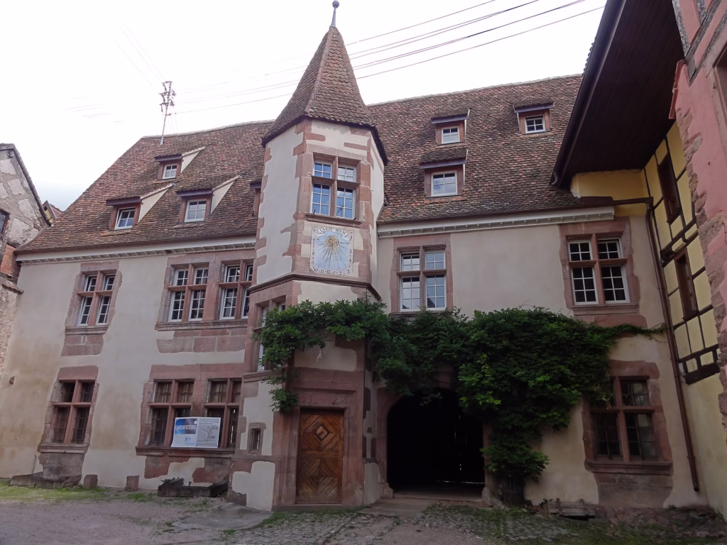 La rue du Général-de-Gaulle à Riquewihr