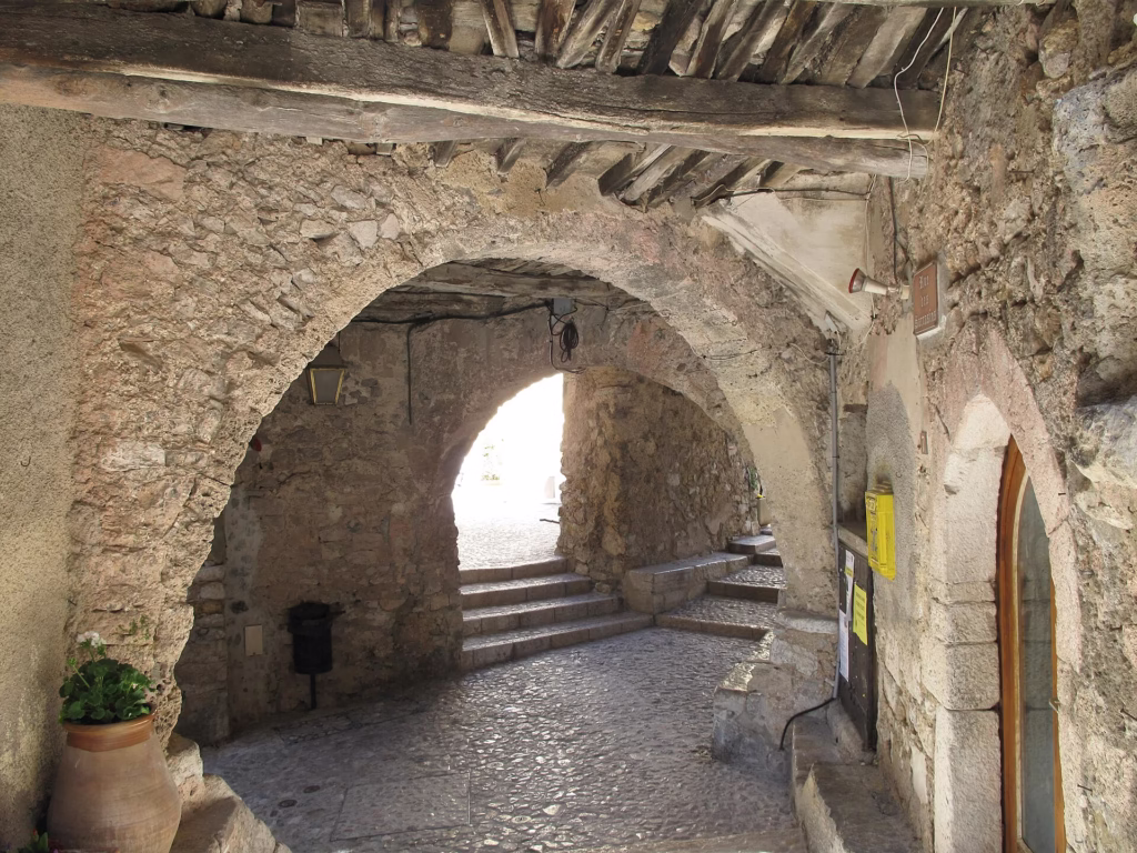 Ruelle médiévale de Sainte-Agnès