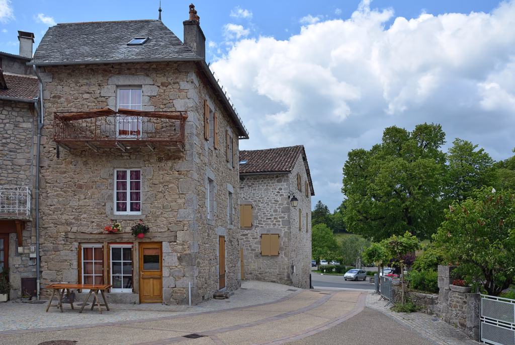 Maisons de granit de Marcolès