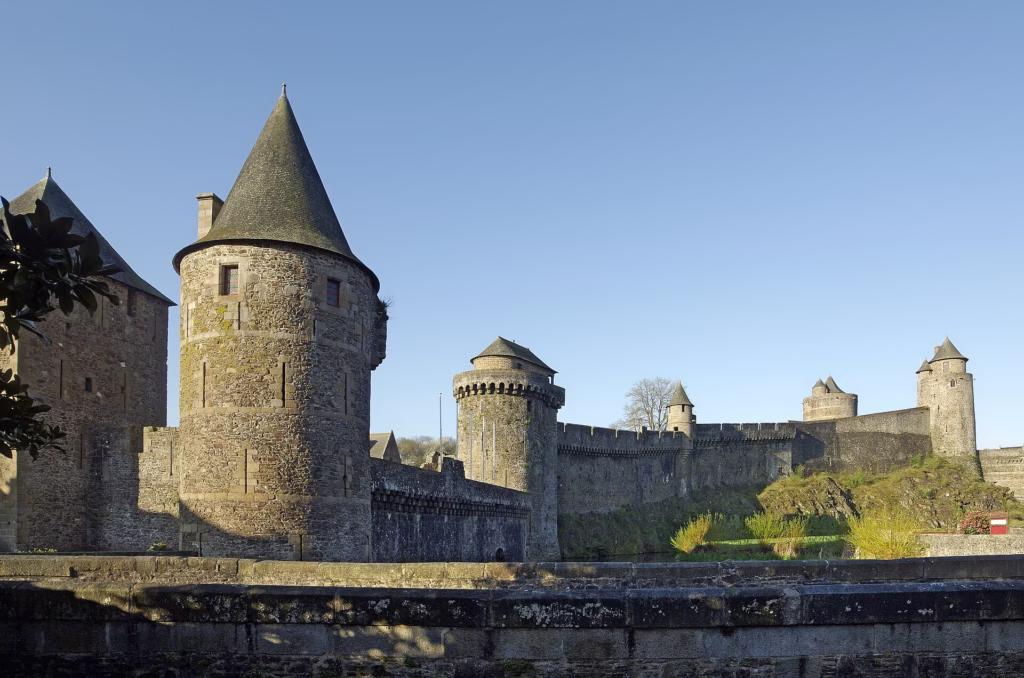 Une tour d’artillerie du château de Fougères